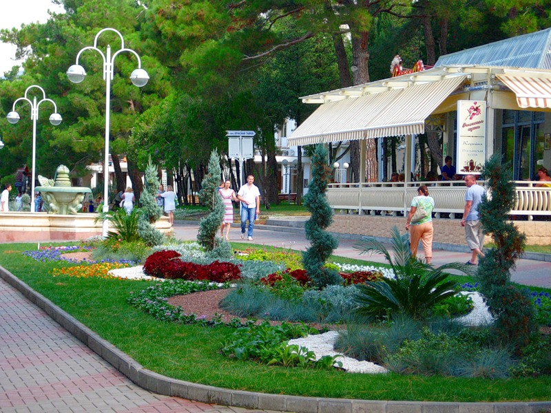 Кличко в обновленном парке Партизанской славы открыл фонтан, попавший в реестр рекордов Украины
